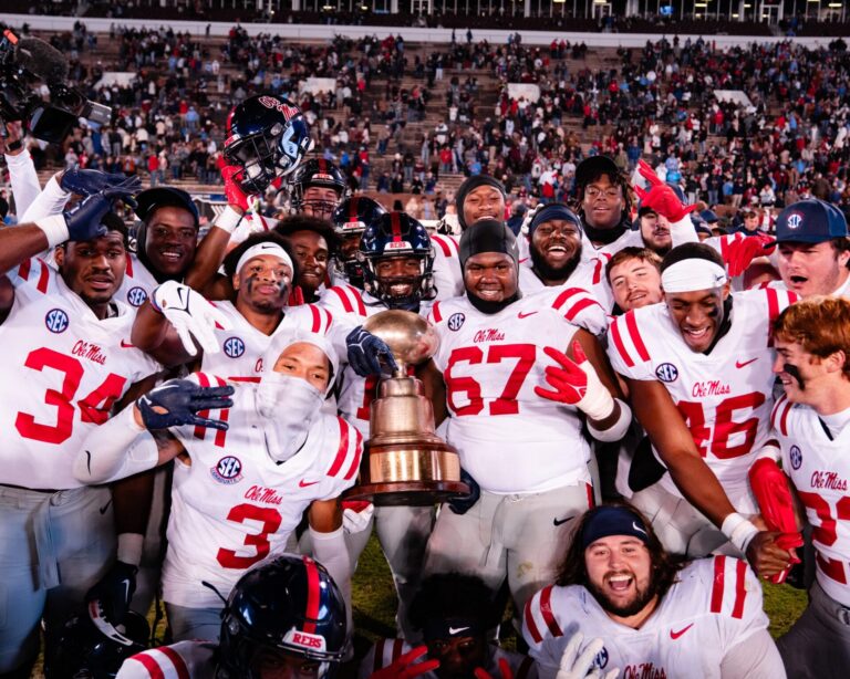 Egg Bowl Review