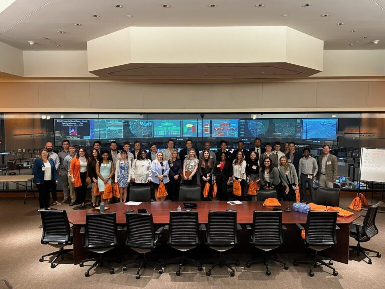 Ole Miss Business Students Head to Atlanta for Career Trek