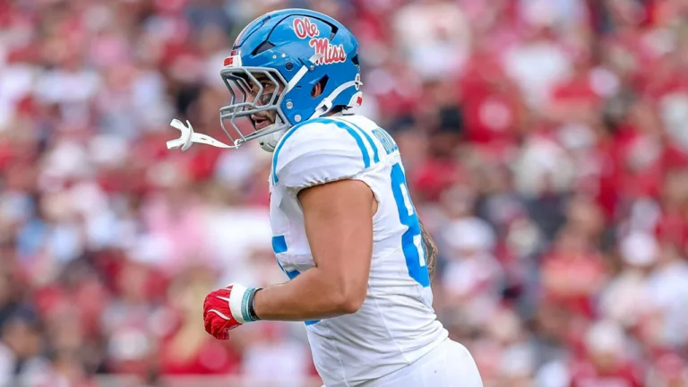 Ole Miss Rebels tight end Trace Bruckler breaks into open against the Oklahoma Sooners