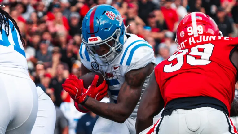 Ole Miss Rebels running back Kewan Lacy runs inside against the Georgia Bulldogs
