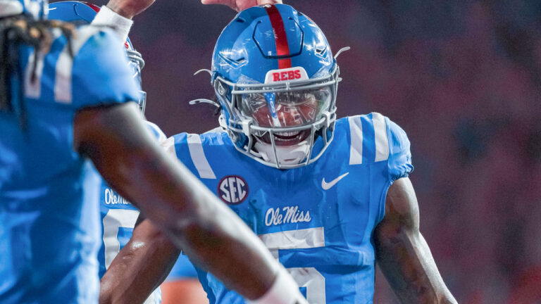 Ole Miss Rebels running back Kewan Lacy during game with the Florida Gators