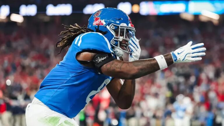 Ole Miss tight end Dae'Quan Wright celebrates his touchdown catch against Miami in a CFP semifinal game. | Ole Miss Athletics