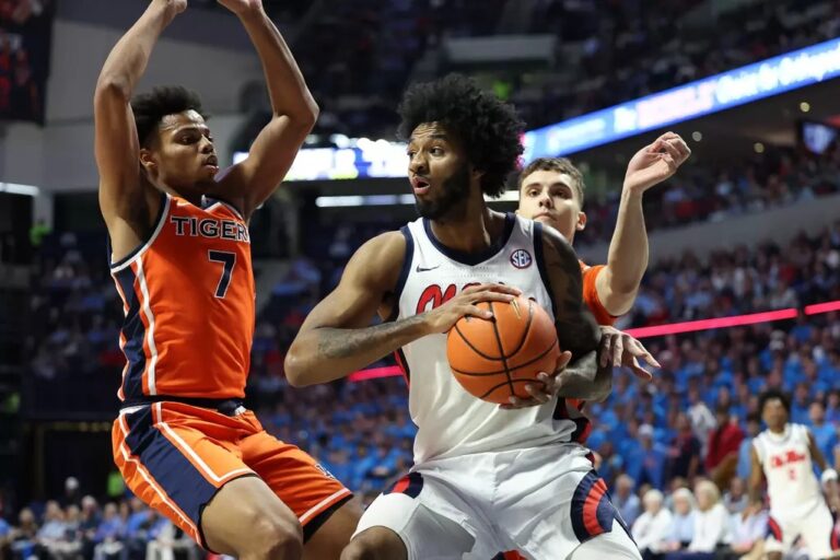 Ole Miss basketball vs. Auburn at SJB Pavilion. | Ole Miss Athletics