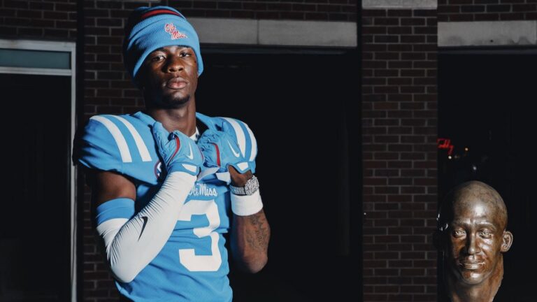 Four-star wide receiver Alvin Mosley committed to Ole Miss on Saturday night. | Alvin Mosley/X