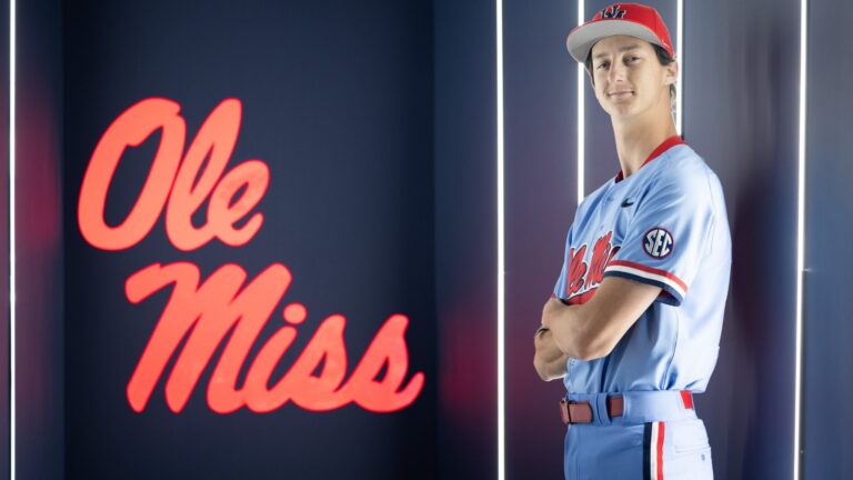Ole Miss Adds Potential Weekend Starter Kendall Hoffman From Houston