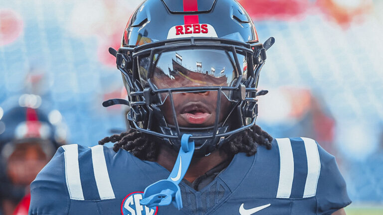 Ole Miss Rebels running back Shekai Mills-Knight during game against the Louisville Cardinals